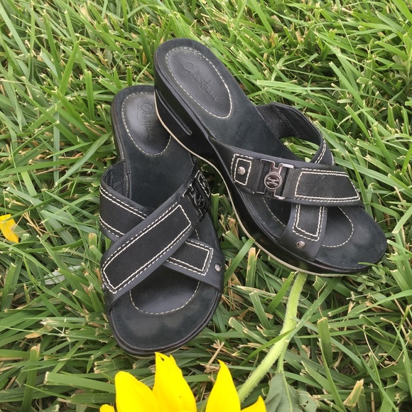 Nike Air - Cole Haan, black wedge heels, size 7B - Picture 6 of 7